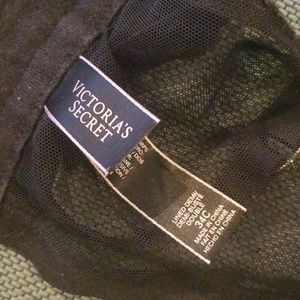 Victoria's Secret Intimates & Sleepwear - Lace bustier with zipper front Victoria's Secret Intimates & Sleepwear - Lace bustier with zipper front